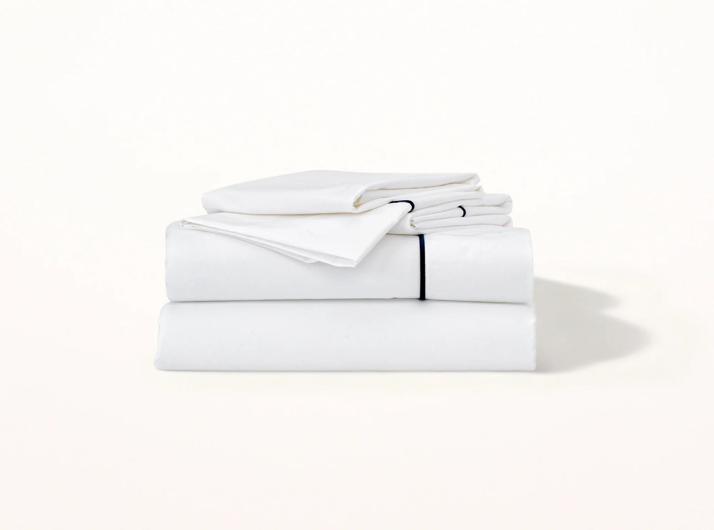 percale-embroidered-sheet-set-white-navy